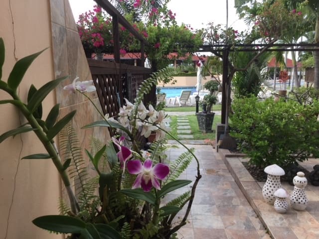 C101 Stuelejlighed med terrasse